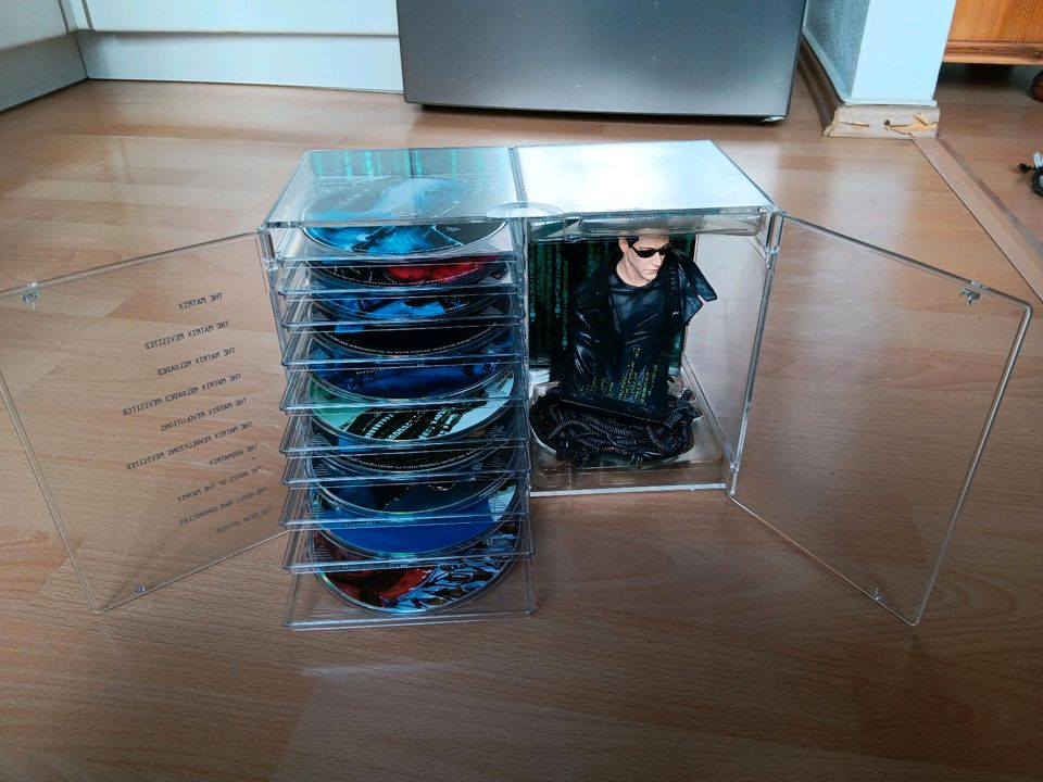 Matrix Film-und Figur Sammelbox DVD in Berlin