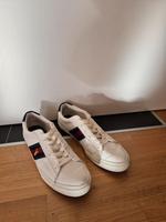 Weiße Sneaker Gr. 43 Frankfurt am Main - Bockenheim Vorschau