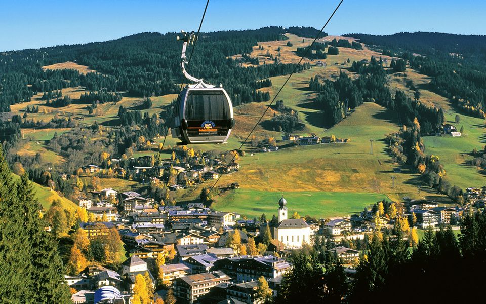 Familienurlaub im Herbst 2024 - Ferien in Österreich inkl. Therme in Gräfelfing