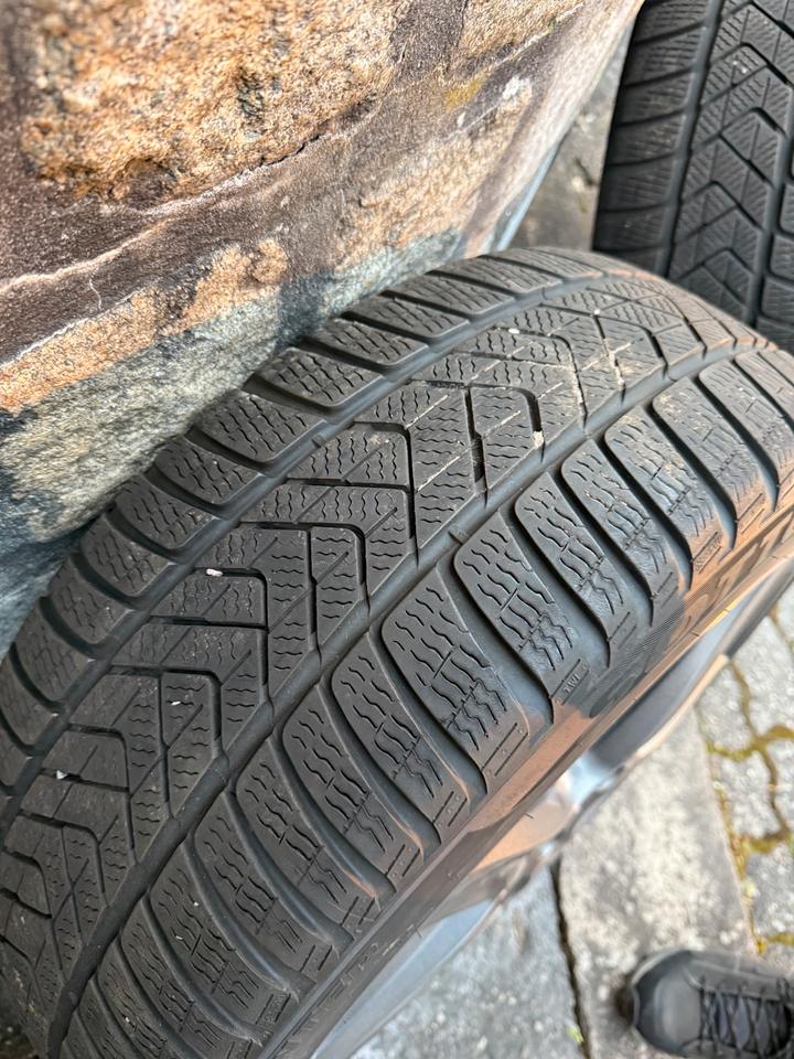 Dotz CP5 DEZENT TY Alufelgen Reifen 5x120 | 8.0 x 18 ET35 mm in Höchstadt