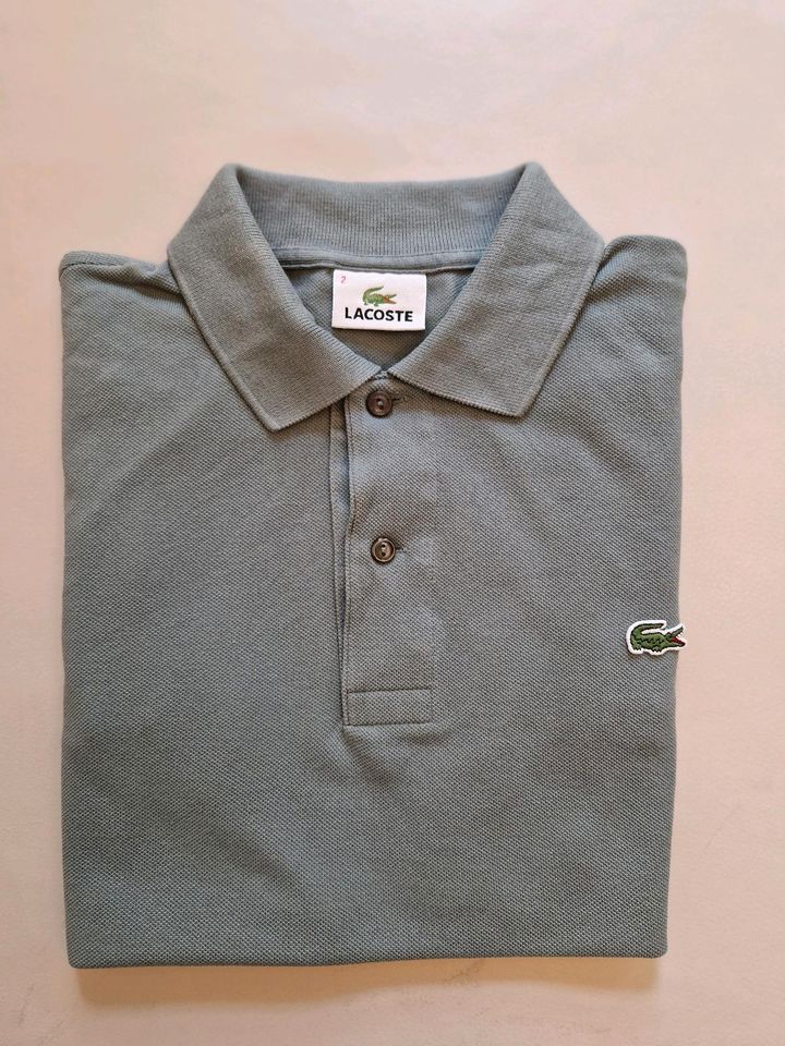 Polo Shirt Lacoste Größe 2/S Farbe grün in Rostock