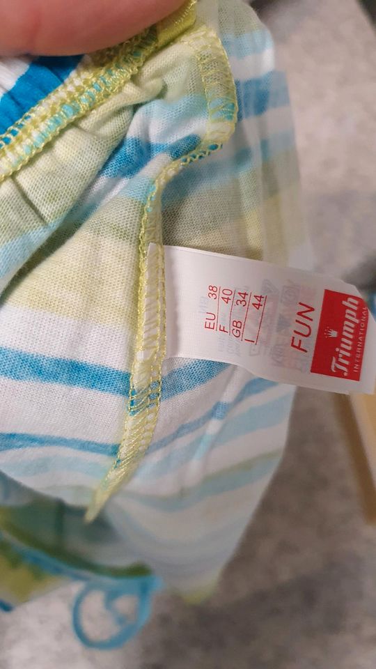 Triumph Schlafanzug Pyjama 2 tl. Gr. 38 36 34 S XS NEU Shorts Top in Aalen