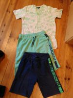 Sweat Shorts mit passendem T-Shirt Gr.. 140/152 Nordrhein-Westfalen - Bad Berleburg Vorschau