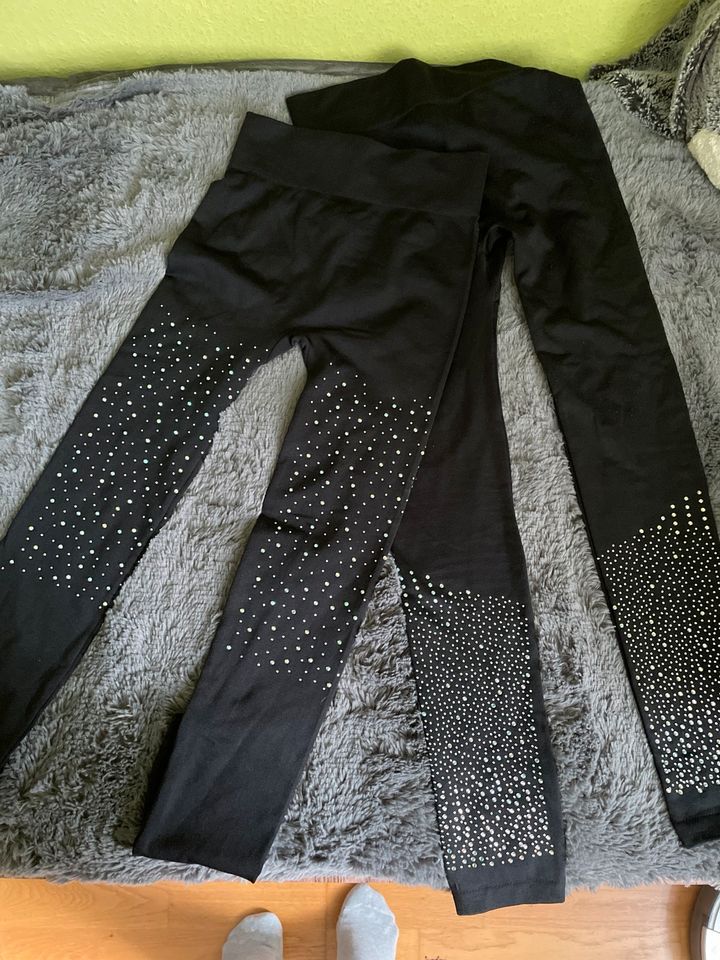 Leggings neu Gr. 40/42 in Schmoelln