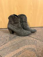 Paul Green Stiefeletten stiefel Cowboy braun 38,5 Hessen - Ehringshausen Vorschau