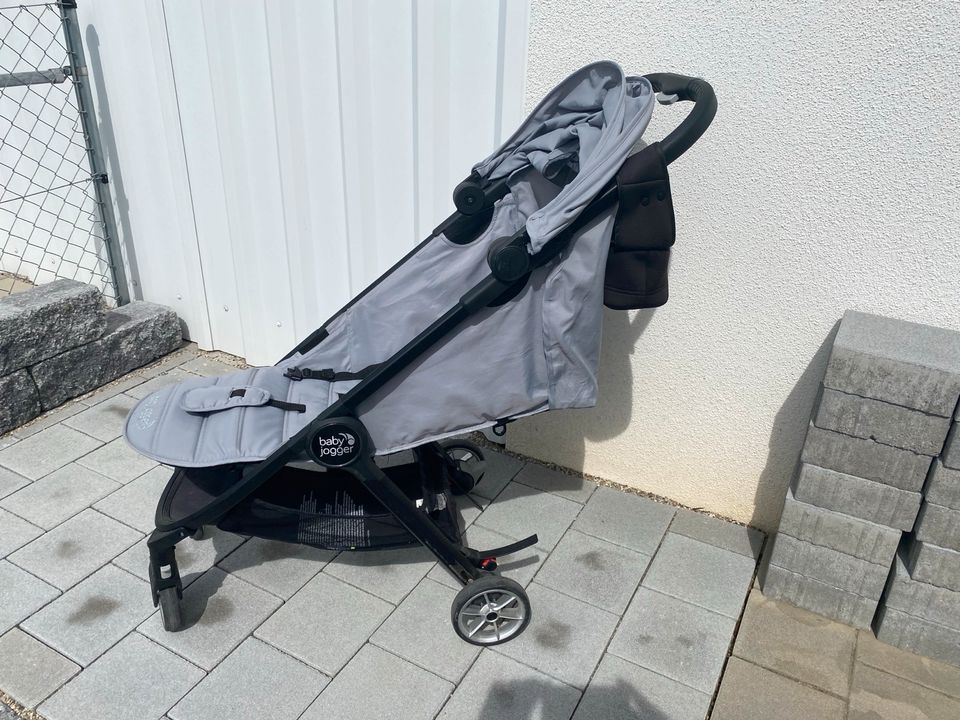 Baby Jogger Kinderwagen Buggy in Großmehring