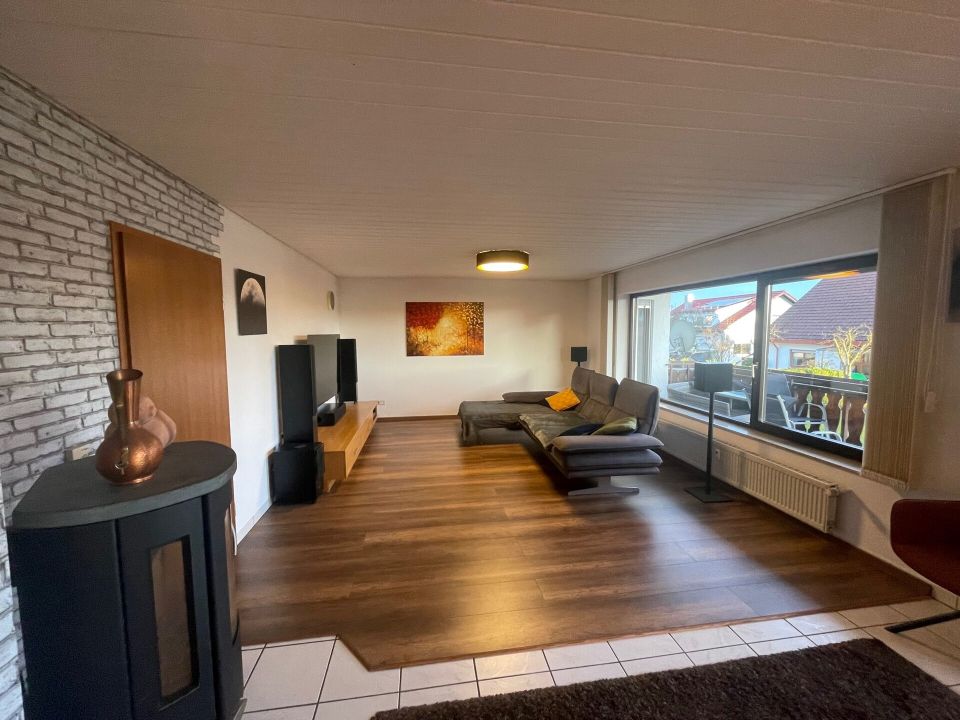 #Reserviert#Geräumige und helle Wohnung im Erdgeschoss mit Zugang zum Garten und Garage in AA- in Aalen