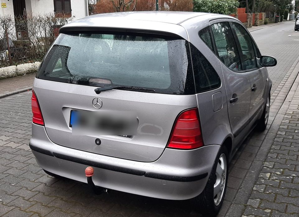 A 160 Mercedes W 168 gegen Höchstgebot an Bastler/Abholer in Darmstadt