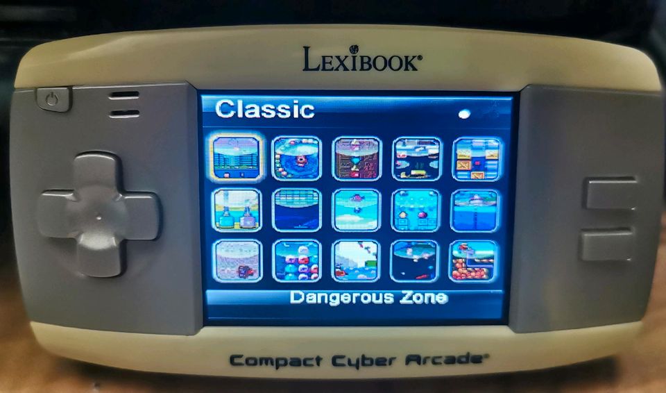 Lexibook Compact Cyber Arcade Handheld JL 2350 silber/weiss in St. Ingbert