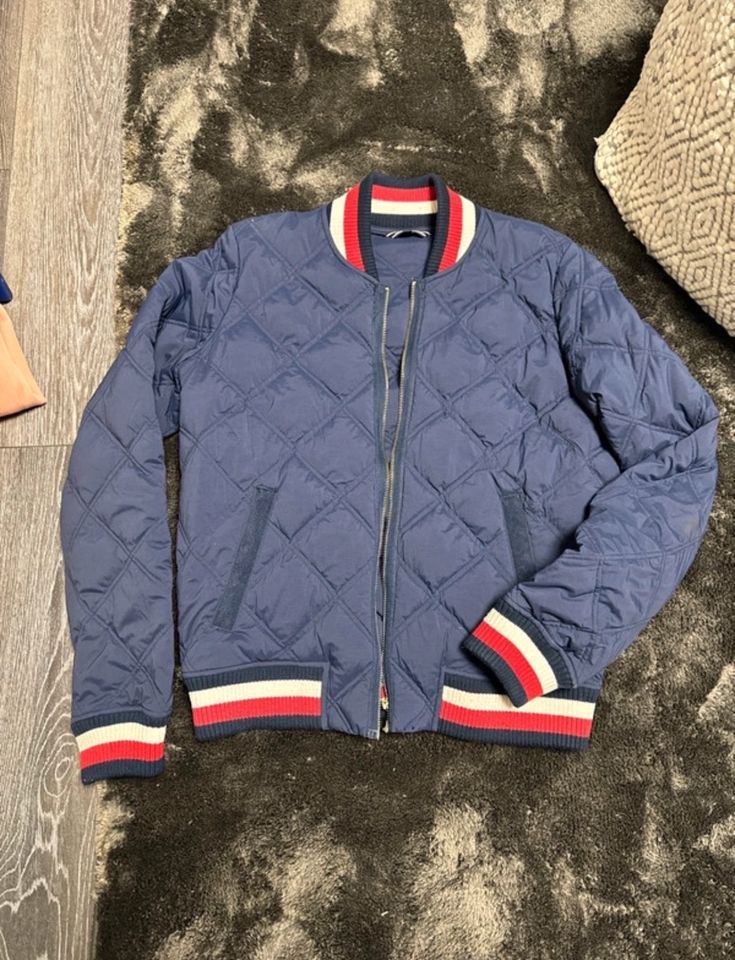 Tommy Hilfiger Jacke in Frechen