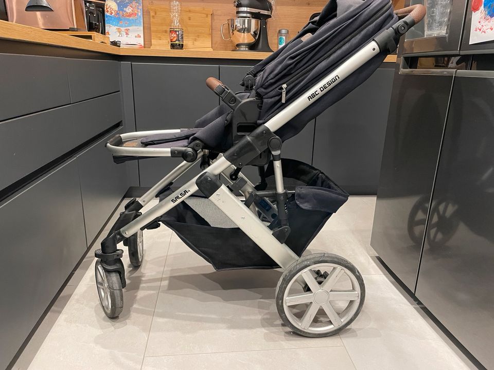 3 in 1 Kinderwagen in Beindersheim