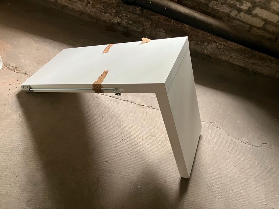 Ikea Ausziehplatte für Schreibtisch Malm in Berlin
