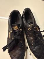 Guess Sneaker 38/39 schwarz Kr. Dachau - Dachau Vorschau