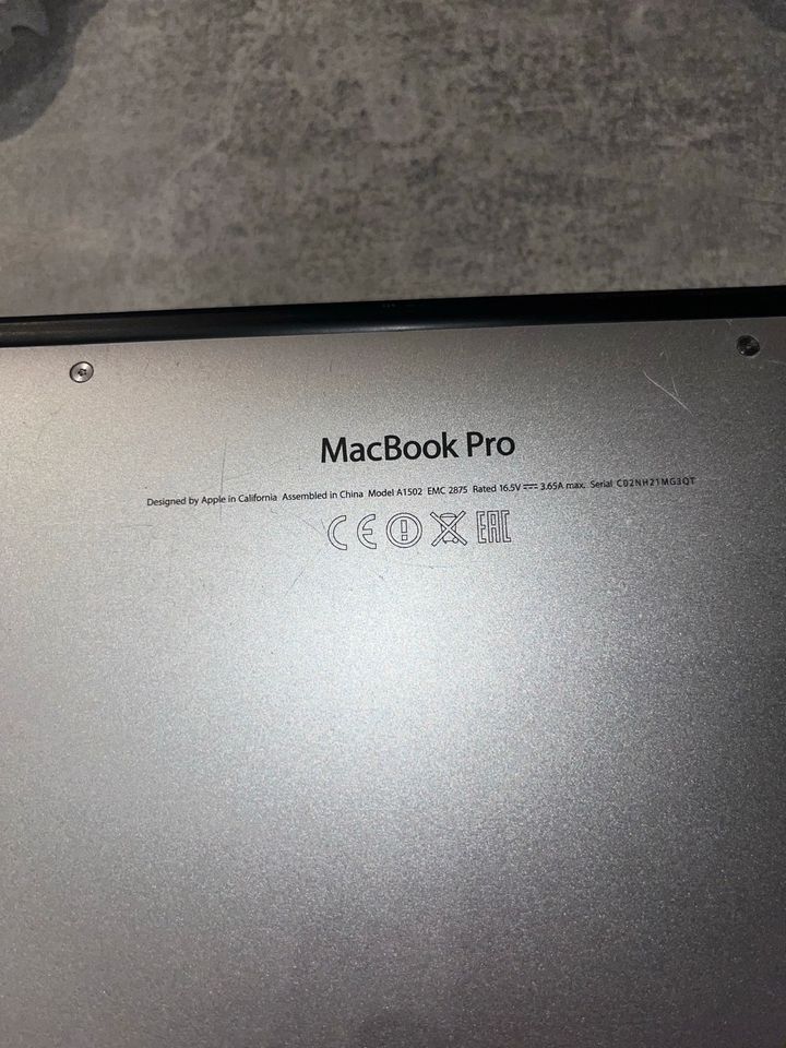 MacBook Pro in Centrum