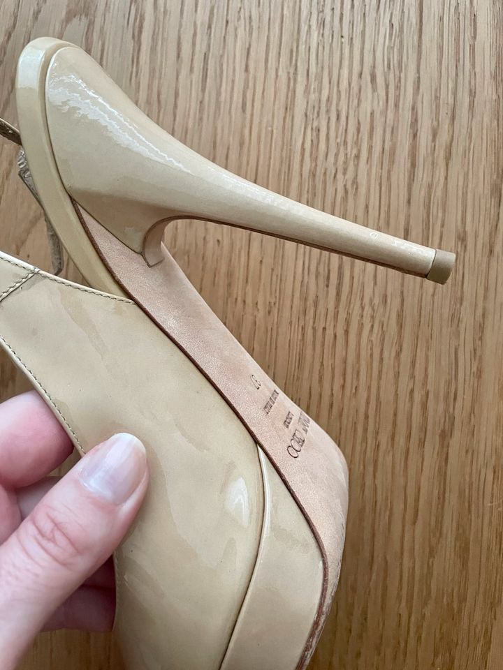 Jimmy Choo Peeptoe-Pumps, nude in Pfullingen