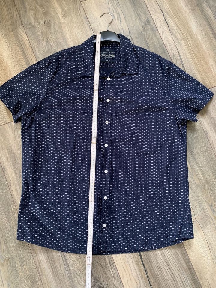 Blaues Kurzarm-Hemd,  Slim Fit, Gr. XL in Hohenroda