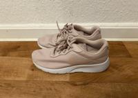 Nike Sneaker Schuhe in Hellrosa, Größe 38,5 Bremen - Neustadt Vorschau