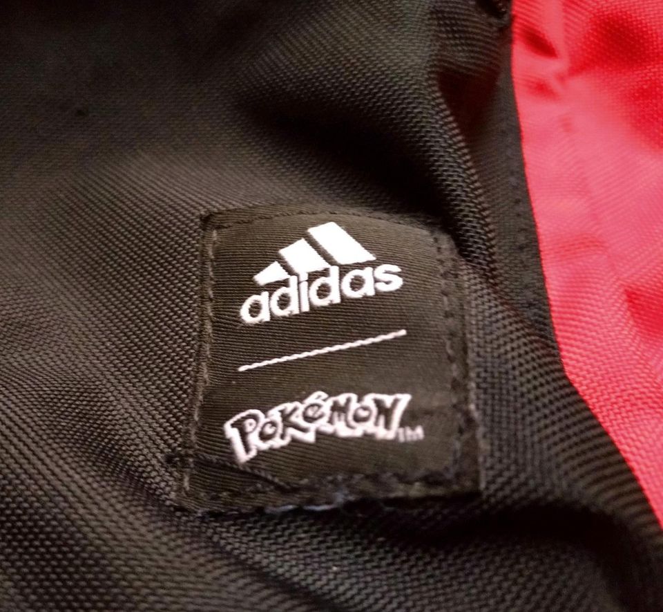 Adidas Pokemon Pikachu Rucksack Tasche Kinder in Bedburg-Hau