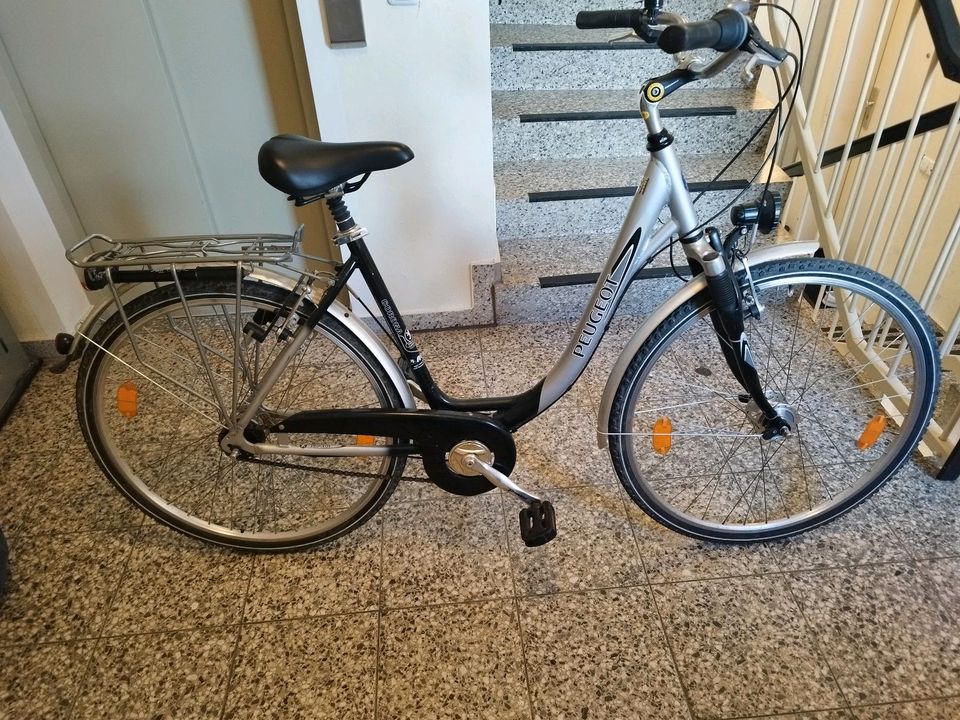 Peugeot fahrrad in Bochum