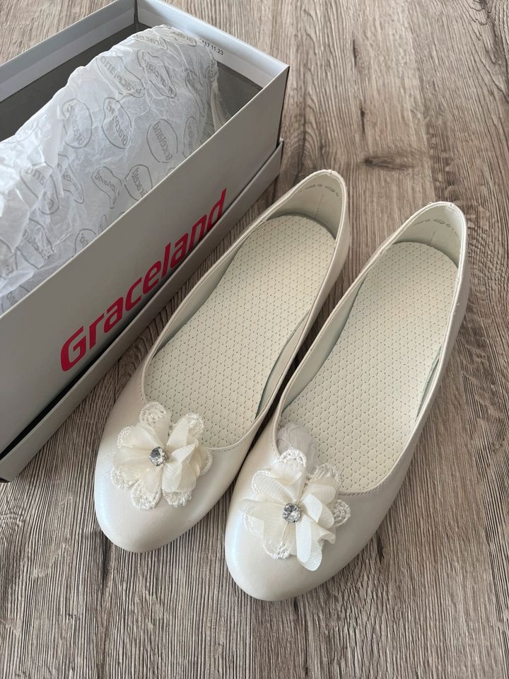 Kommunionschuhe, weiße Ballerina, Größe 34, Graceland, Deichmann in Köln