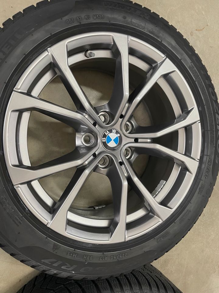 BMW 3er 4er G20 21 22 Winterreifen Räder 225/50 R17 Zoll 776 in Oberhonnefeld-Gierend