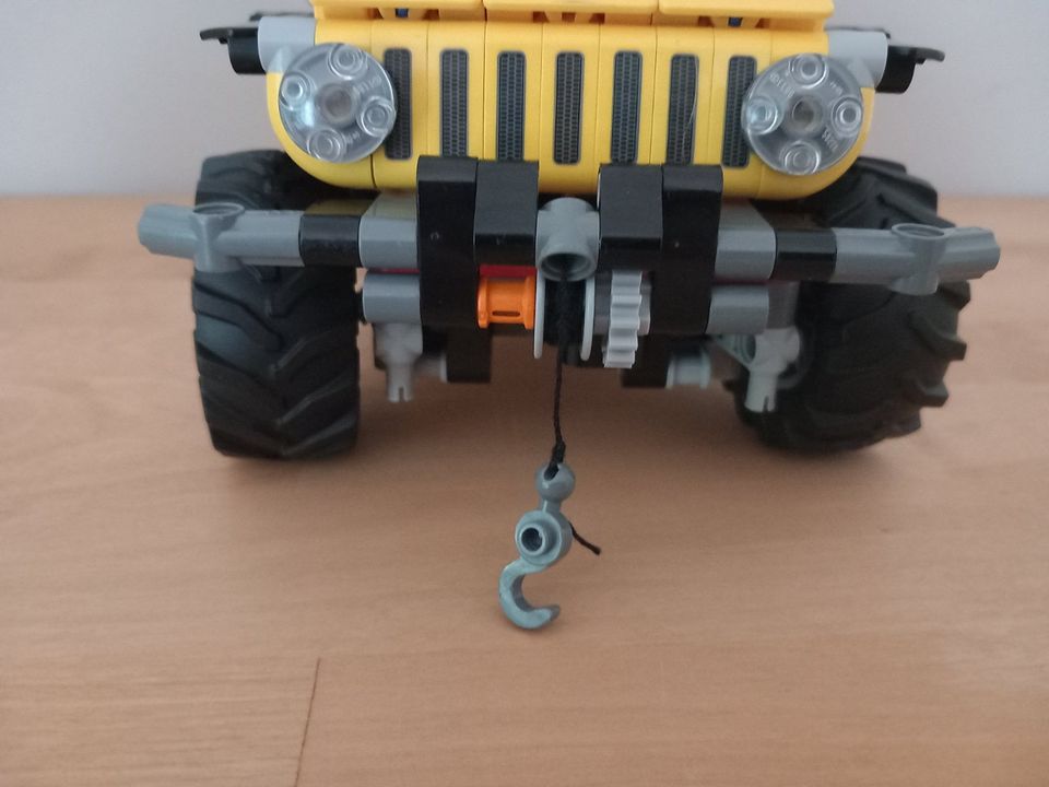 LEGO Technic 42122 Jeep Wrangler in Bad Iburg