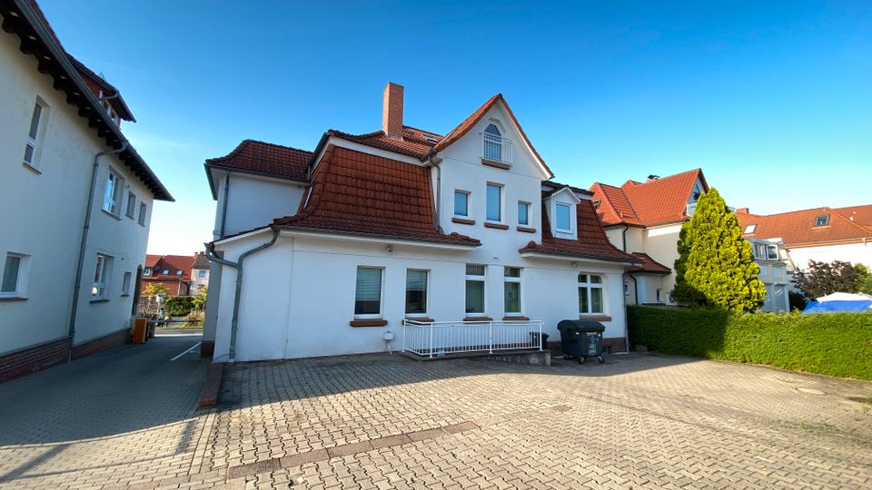 Geschäftshaus und Einfamilienhaus mit 3 Garagen in Heilbad Heiligenstadt