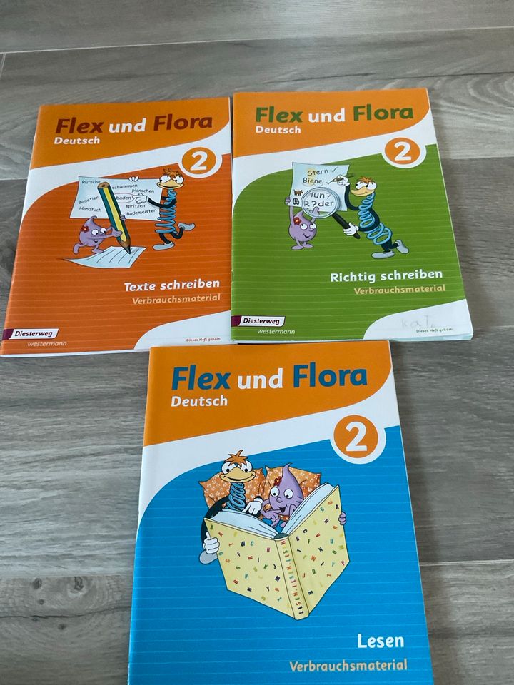 Flex und Flora 2 Deutsch 3 Hefte Verbrauchsmaterial Setpreis in Bochum