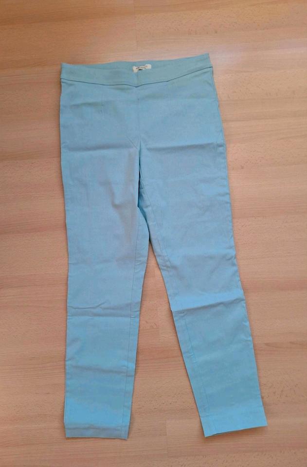 Tchibo TCM Strechhose 40 Blau Damen Hose Hellblau in Borna