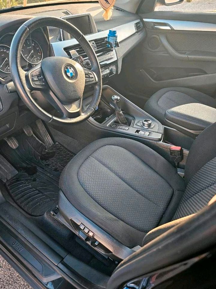 BMW X1 S-Drive 18 D Advantage in München