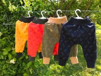 Musselin Pumphose Kind Baby Dinos Sommerhose handmade 74-122 Frankfurt am Main - Kalbach Vorschau