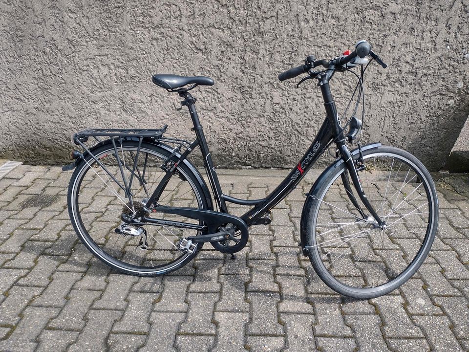 Damenfahrrad 28 Zoll in Dortmund