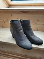 Stiefeletten mit Glitzersteinen Gr.39 Bayern - Wilhermsdorf Vorschau