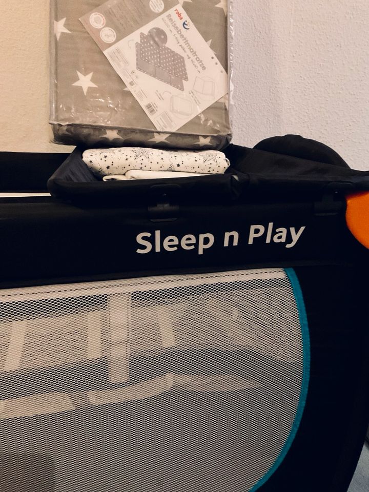 Reisebett Sleep'n Play Go Plus vom Hauck *neuwertig* in Berlin