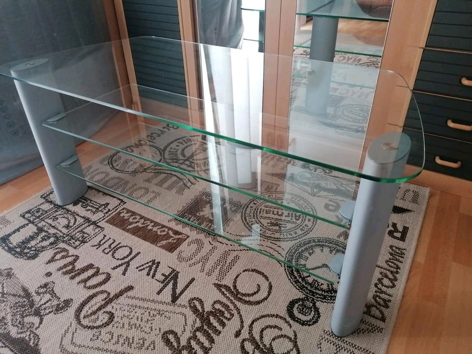 TV Schrank aus Glas/ Glastisch in Hameln