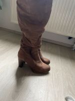 Wildleder Stiefel, getragen, gr 37 Hessen - Ginsheim-Gustavsburg Vorschau