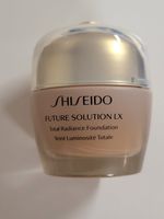 Make up von Shiseido Future Sollution LX  Neutral 3  Neu Bayern - Sachsen bei Ansbach Vorschau