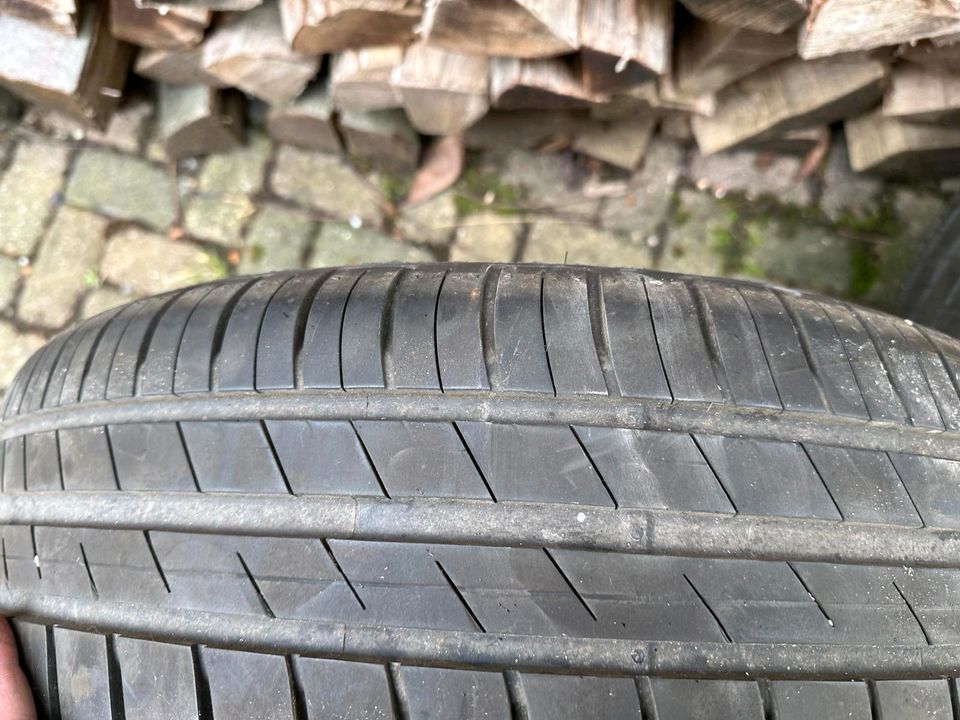 4 Sommerreifen Good Year 185/65 R15 in Büren