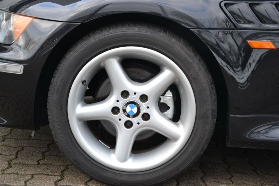 BMW Z3 roadster 2.8*Leder*Sitzheizung*TÜV Neu in Bad Driburg