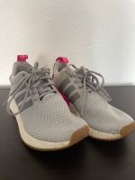 Adidas Boost Sneaker / Größe 39 1/2 Niedersachsen - Hessisch Oldendorf Vorschau