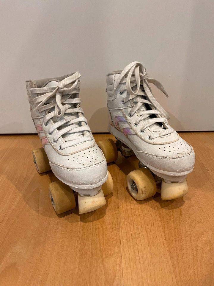 Rollschuhe Rollerblades Kinderrollschuhe in Großmehring