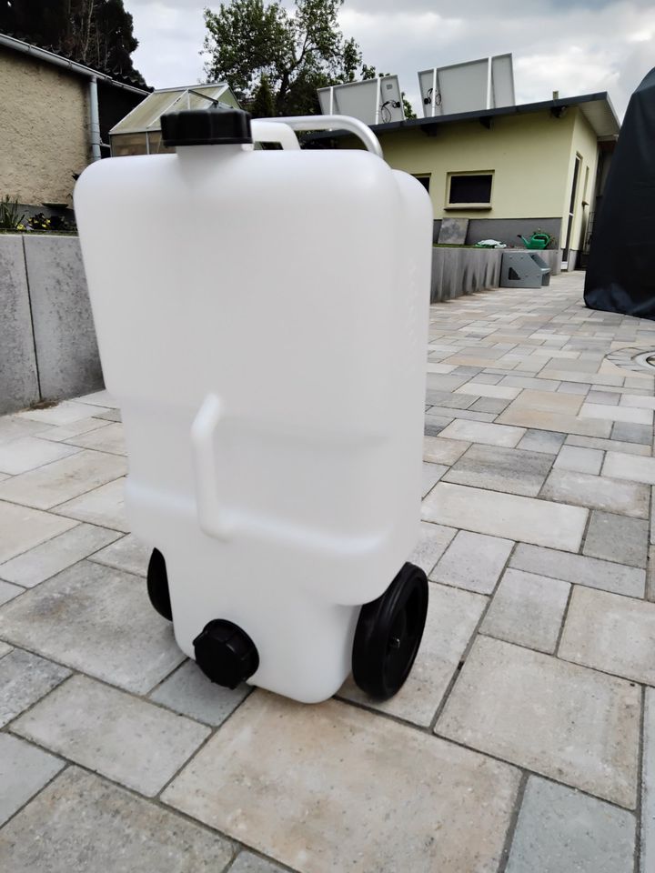 Verkaufe unbenutzten mobilen Grauwassertank m.ausziehbaren Griff in Schönfeld