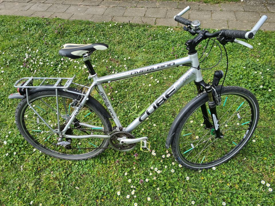 Trekkingrad Cube Overland terra line mit Licht, hydraul. Bremsen in Magdeburg