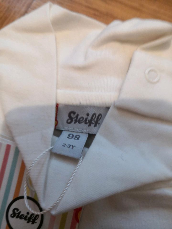 Longsleeve von Steiff, Größe 98, neu in Unterschleißheim