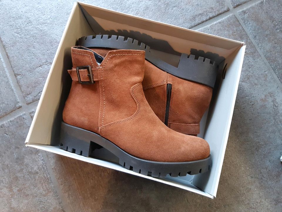 Stiefeletten, NEU!!!, 40, Tamaris, cognac, gefüttert in Niedersachsen -  Sittensen | eBay Kleinanzeigen ist jetzt Kleinanzeigen