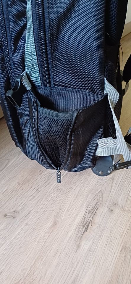 Rucksack mit Rollfunktion in Mainz