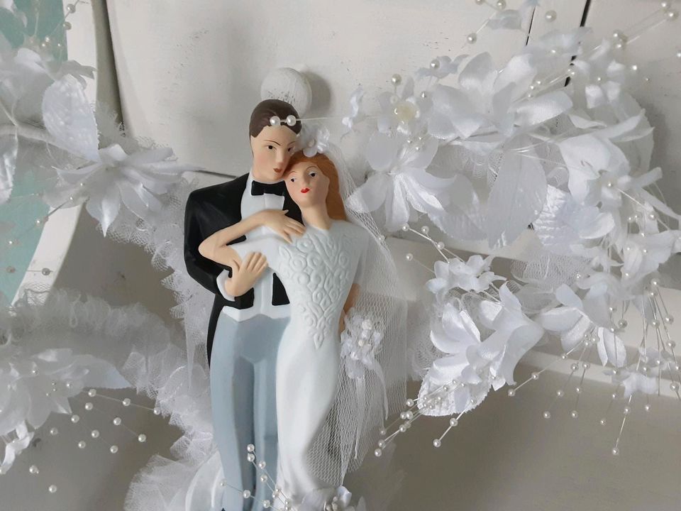 Brautpaar Torte Hochzeit Porzellan ♡ Deko Neu in Bad Oldesloe