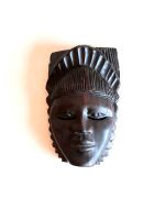 Afrikanische Holz Maske 20cm Gesicht Frau Wandmaske Deko alt Altona - Hamburg Sternschanze Vorschau