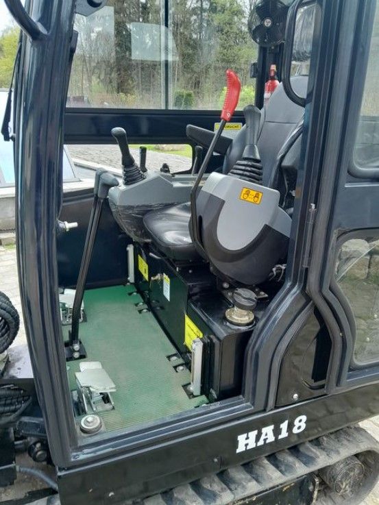 Minibagger Kompaktlader Kubota Motor 79 Stunden in Büren