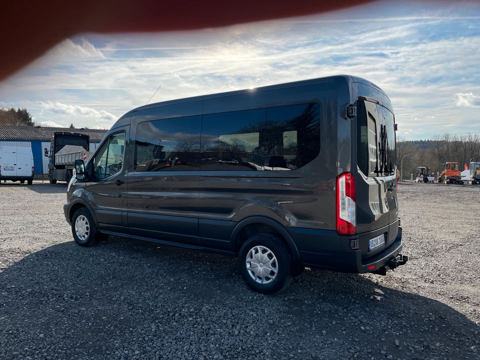 Ford Transit 9 Sitzer Bus Mieten Verleih Skiurlaub Transporter in Mücke